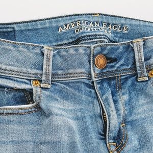 American Eagle Womens Kick Boot Jeans Sz 8 Long